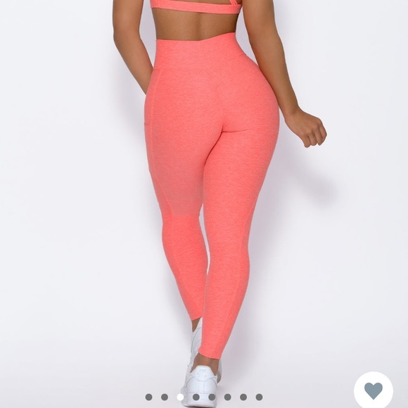 Bombshell Sportswear Curves Legging - Picture 3 of 9